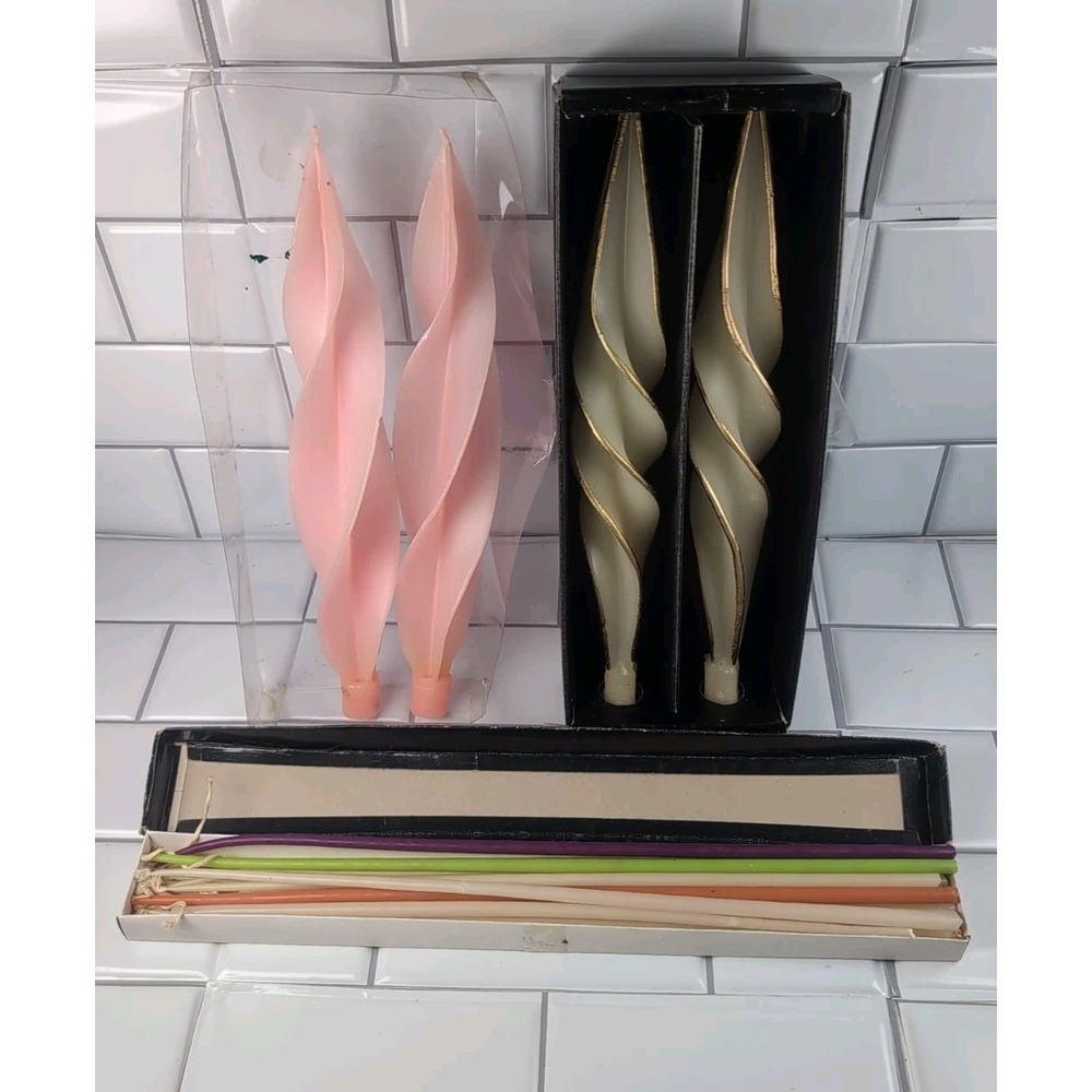 18 Vintage Long Tapered & 4 Feather Spiral Candles Unused Lot Retro